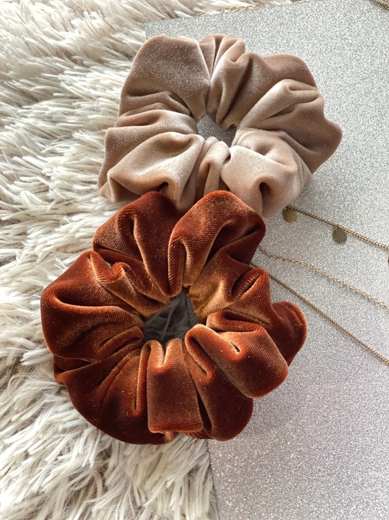 rust-rusty-miedziana-gumka-do-wlosow-pomaranczowa-orange-copper-scrunchie-frotka-owijka (11).JPG