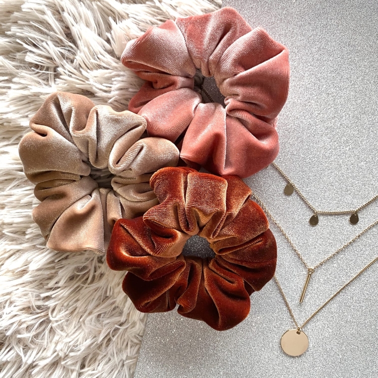 rust-rusty-miedziana-gumka-do-wlosow-pomaranczowa-orange-copper-scrunchie-frotka-owijka (12).JPG