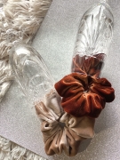 rust-rusty-miedziana-gumka-do-wlosow-pomaranczowa-orange-copper-scrunchie-frotka-owijka (13).JPG