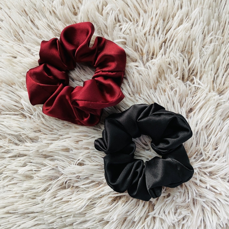 gumka-do-wlosow-scrunchie-satyna-bordowa (3).jpg