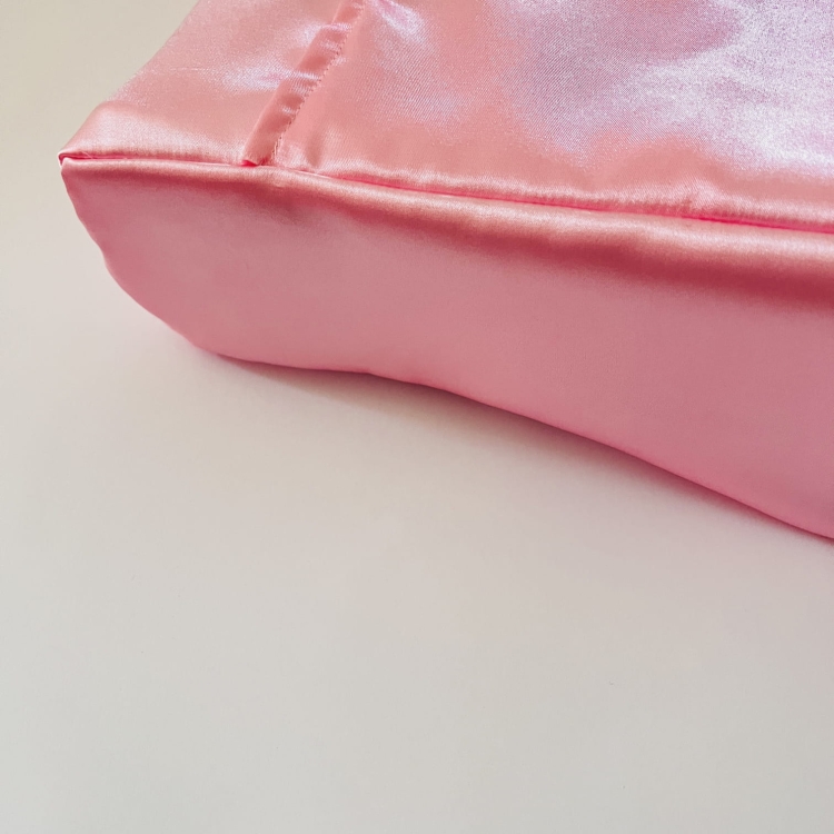 poszewka-na-poduszke-ortopedyczna-wellpur-model-kvina-satynowa-kolor-do-wyboru (5).JPG