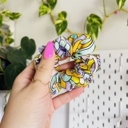 gumka-jedwabna-ze-wzorem-wzorzysta-na-lato-scrunchie-omo-gladkie-wlosy-piekne-wlosomaniaczka (10).JPG