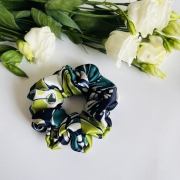 gumka-jedwabna-ze-wzorem-wzorzysta-na-lato-scrunchie-omo-gladkie-wlosy-piekne-wlosomaniaczka (7).JPG