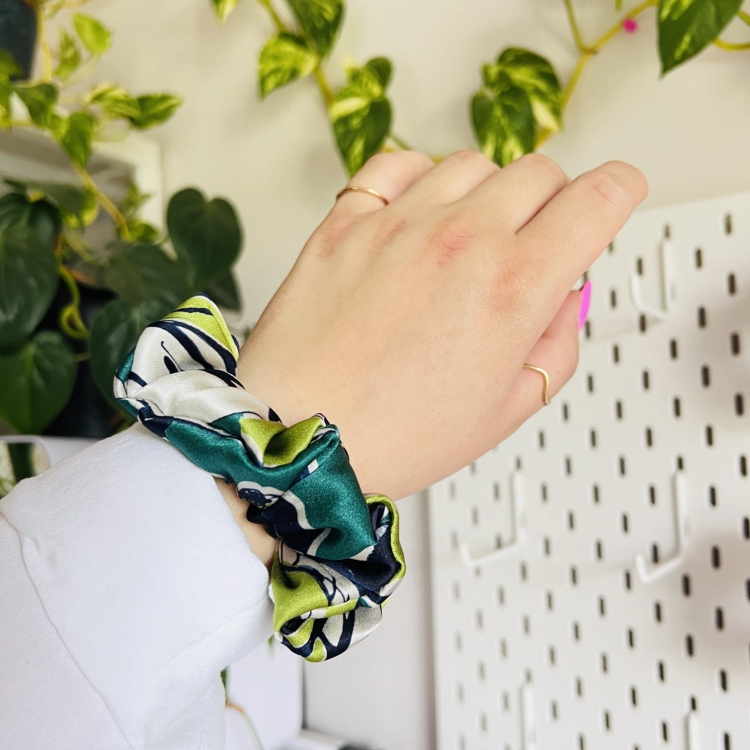 jedwabna-bransoletka-silk-100%-naturalny-jedwab-scrunchie-do-wlosow-nandi (5).JPG
