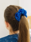 gumka-do-wlosow-scrunchie-satynowe-jedwabne-nandi-concept-store-indygo