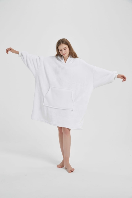 kocobluza-ciepla-konfortowa-funkcjonalna-nandi-concept-store-luksusowy-koc (3).jpg