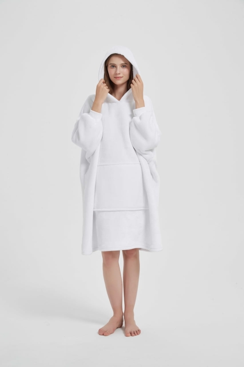 kocobluza-ciepla-konfortowa-funkcjonalna-nandi-concept-store-luksusowy-koc (4).jpg