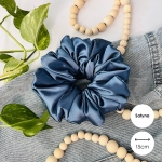 Satynowa gumka do włosów scrunchie XXL Jeans