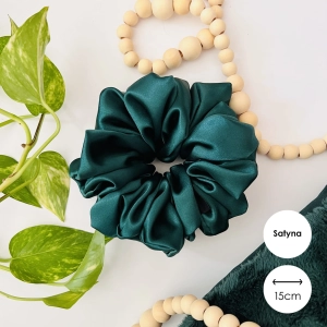 Satynowa gumka do włosów scrunchie XXL Zielona