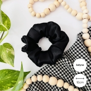 gumka-do-wlosow-scrunchie-satynowe-jedwabne-nandi-concept-store (8).jpg
