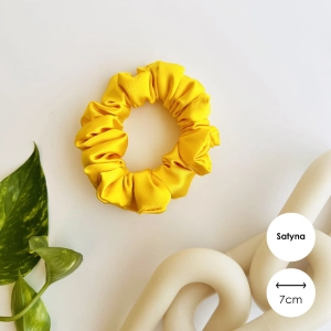 Satynowa gumka do włosów scrunchie MINI Żółta