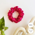 Satynowa gumka do włosów scrunchie MINI Fuksja