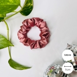 Satynowa gumka do włosów scrunchie MINI Pudrowy róż
