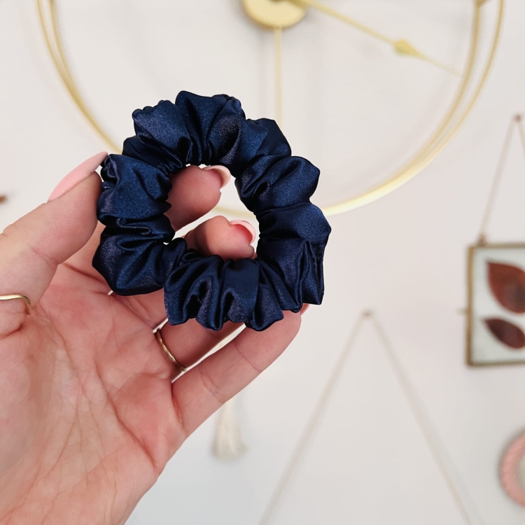 gumka-do-wlosow-scrunchie-satynowe-jedwabne-nandi-concept-store (33).JPG