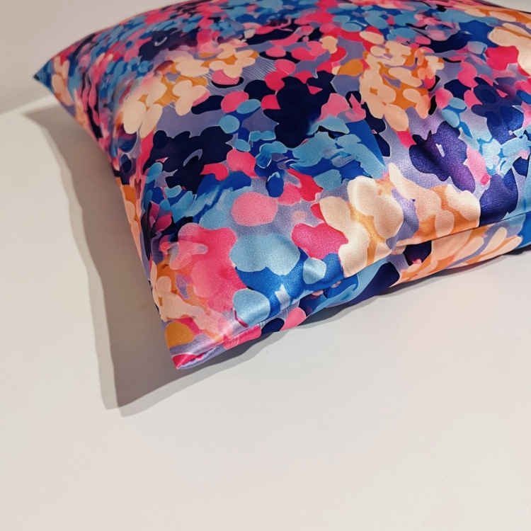 pixie-kolorowa-poszewka-jedwabna-na-poduszke-do-spania-dobra-dla-wlosow-szyfonowa-rozowa-niebieska-fioletowa (1).JPG