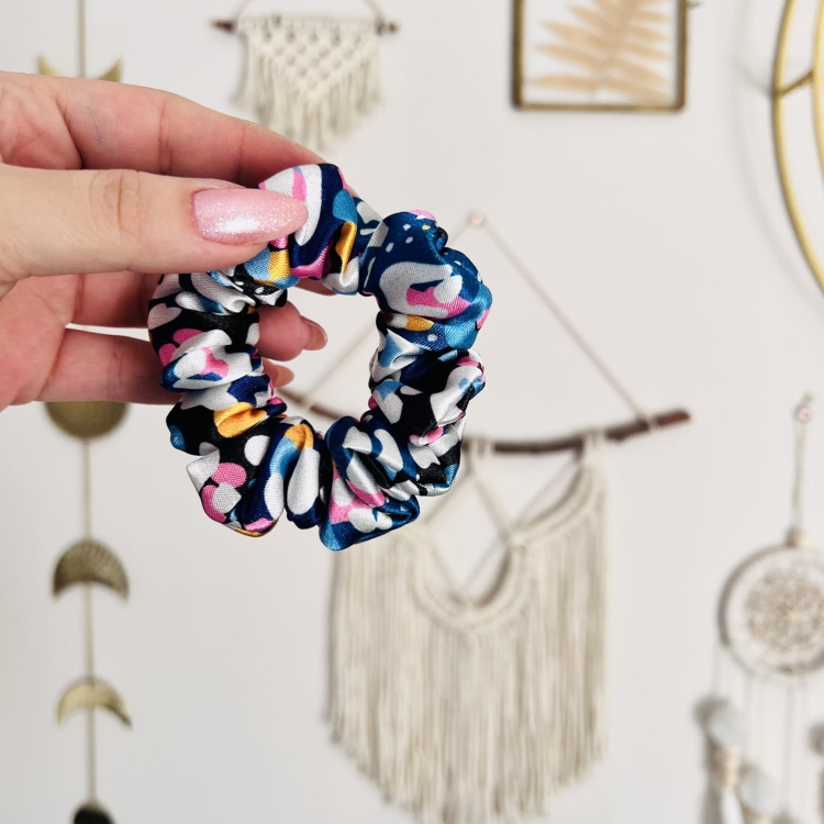 scrunchie-xxl-mini-standard-nandi-concept-store-kolorowa-panterka-funky (4).JPG