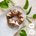 Satynowa gumka do włosów scrunchie MIDI Złota