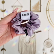 jedwabne-scrunchie-srednie-medium-nandi-concept-store (1).JPG
