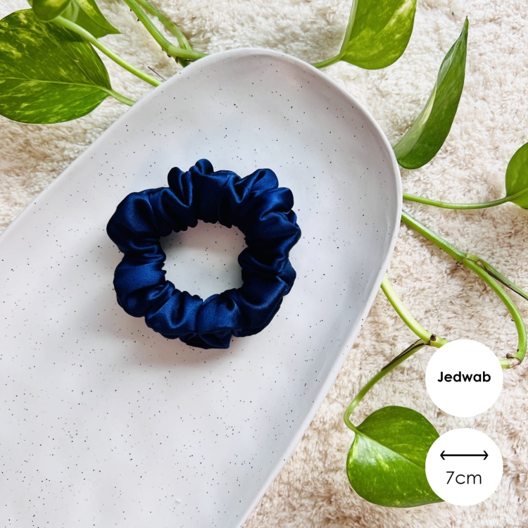 jedwab-naturalny-gumka-do-wlosow-scrunchie-skranczi-nandi (10).jpg