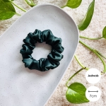 Jedwabna gumka do włosów scrunchie MINI Zielona butelkowa