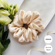 gumka-do-wlosow-z-jedwabiu-jedwabna-scrunchie-dlawlosomaniaczki-wlosing-swiadoma-pielegnacja-wlosow (9).jpg