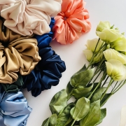 jedwabna-gumka-do-wlosow-jedyna-najlepsza-kolory-rozne-do-wyboru-tanio-jedwab-naturalny-z-wloch-nandi (7).JPG