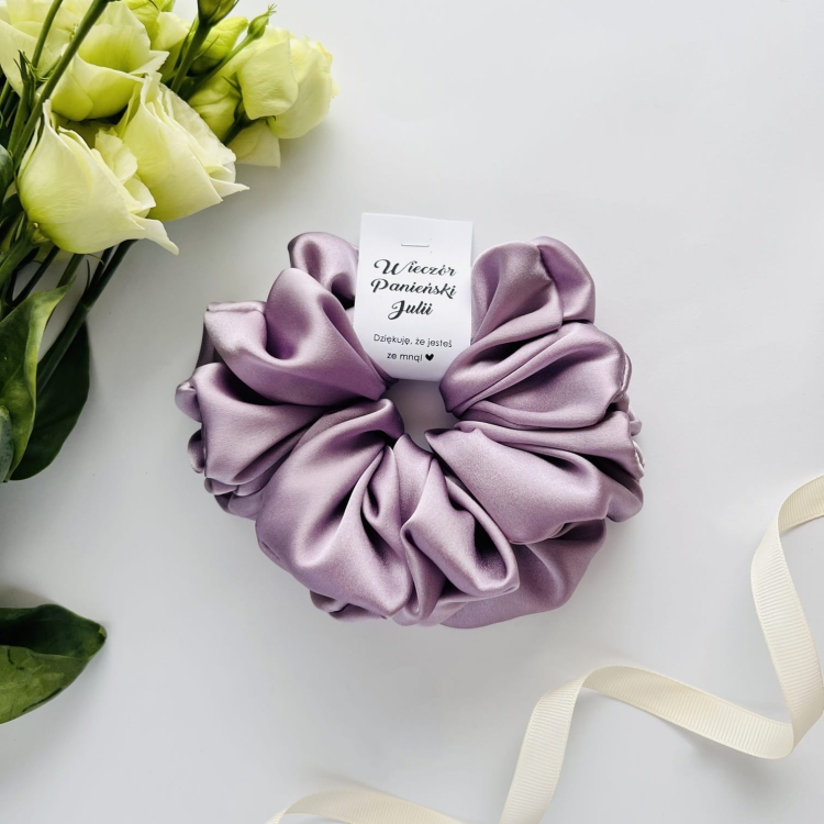 podziekowania-upominki-wieczor-panienski-personalizowane-gumki-scrunchie-xxl-duze-najlepsze-bride-to-be (2).JPG