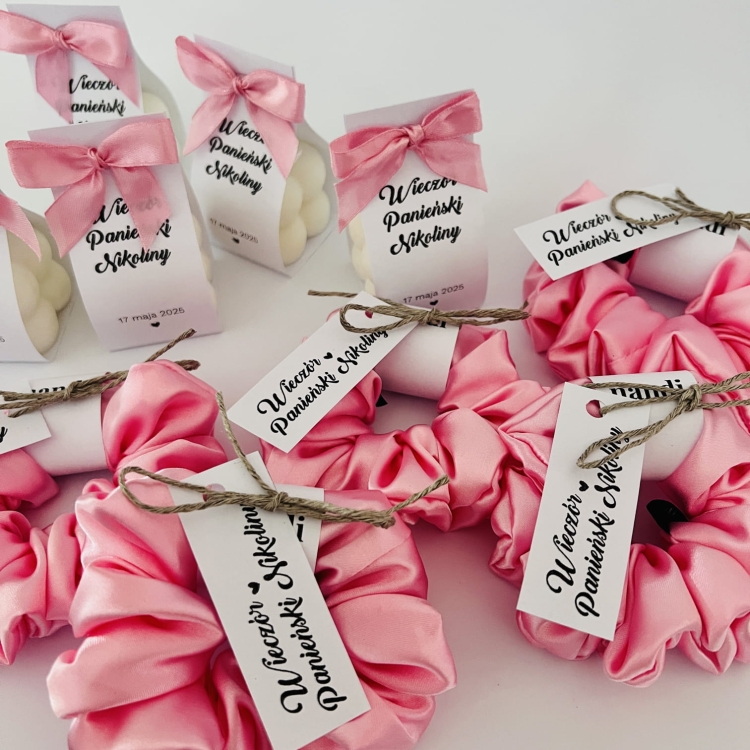 podziekowania-upominki-baby-shower-wieczor-panienski-slub-personalizacja-swieca-bubble-sojowa (4).JPG