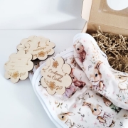 kocyk-mgielka-dla-dziecka-bambusowy-wiskoza-cienki-na-lato-dla-noworodka-niemowlaka-baby-shower-na-prezent (4).jpg