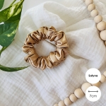 Satynowa gumka do włosów scrunchie MINI Złota