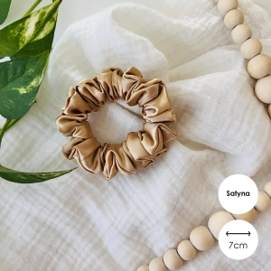 Satynowa gumka do włosów scrunchie MINI Złota